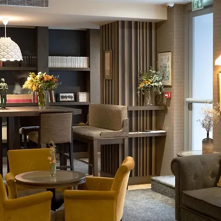 Hotel Litteraire Le Swann, Bw Premier Collection 4*