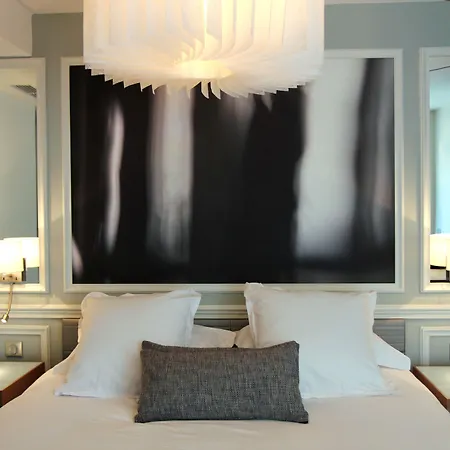 Hotel Litteraire Le Swann, Bw Premier Collection 4*