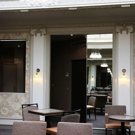 Hotel Litteraire Le Swann, Bw Premier Collection 4*