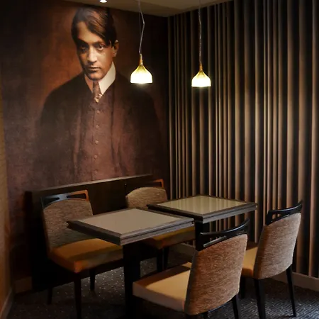 Litteraire Le Swann, Bw Premier Collection Hotel Paris