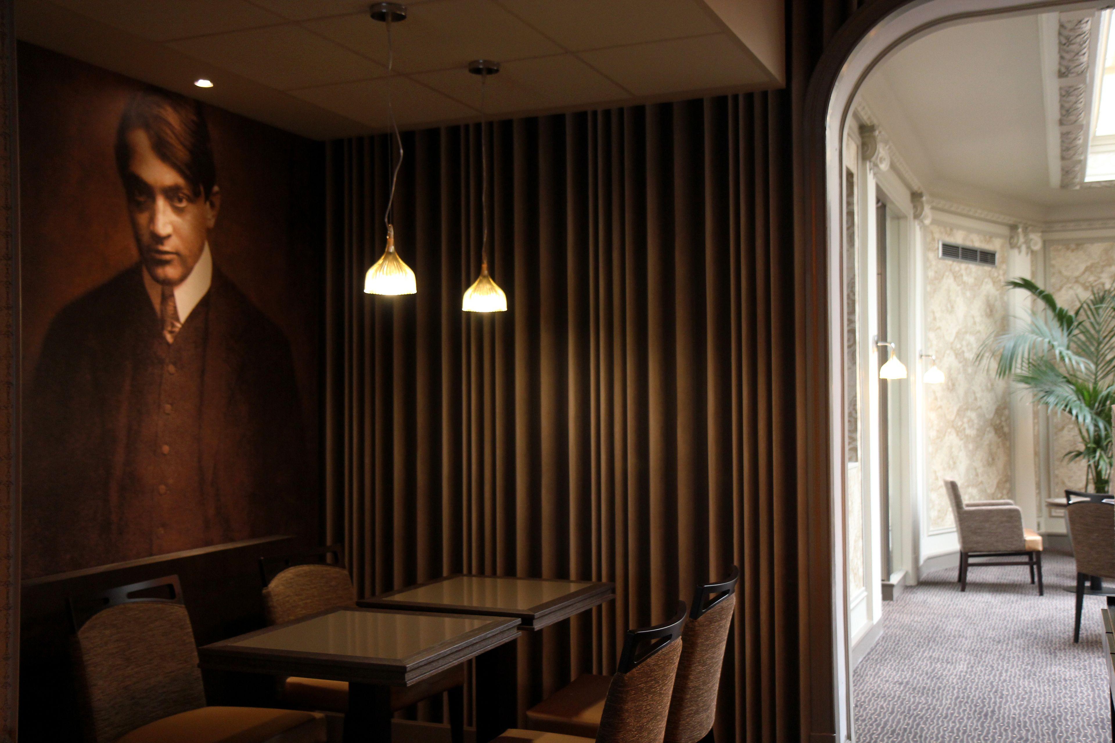 Litteraire Le Swann, Bw Premier Collection Hotel 4*