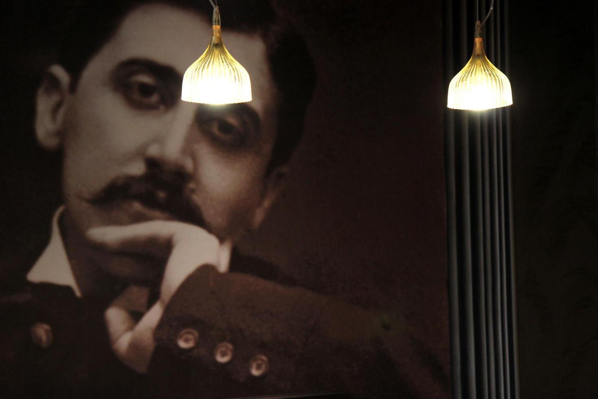 Litteraire Le Swann, Bw Premier Collection